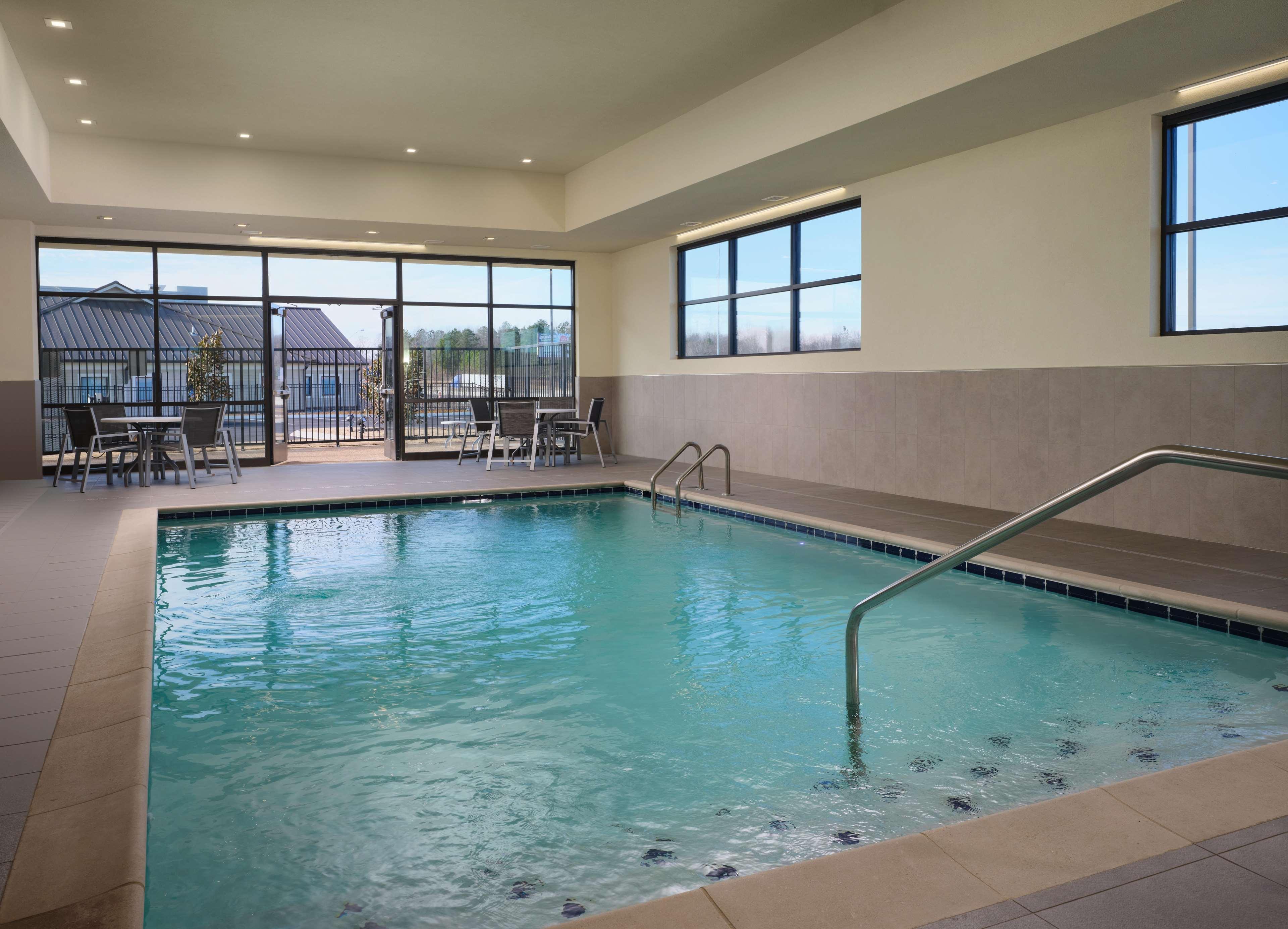 Best Western Plus Executive Residency Jackson Northeast エクステリア 写真