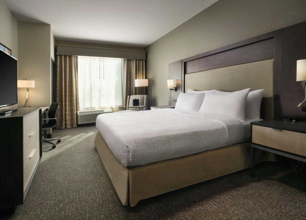 Best Western Plus Executive Residency Jackson Northeast エクステリア 写真